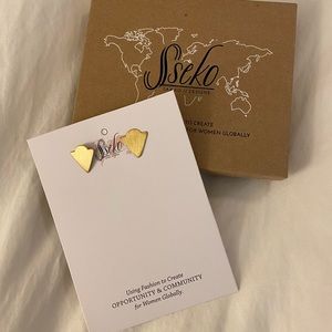 Sseko Kite Studs
